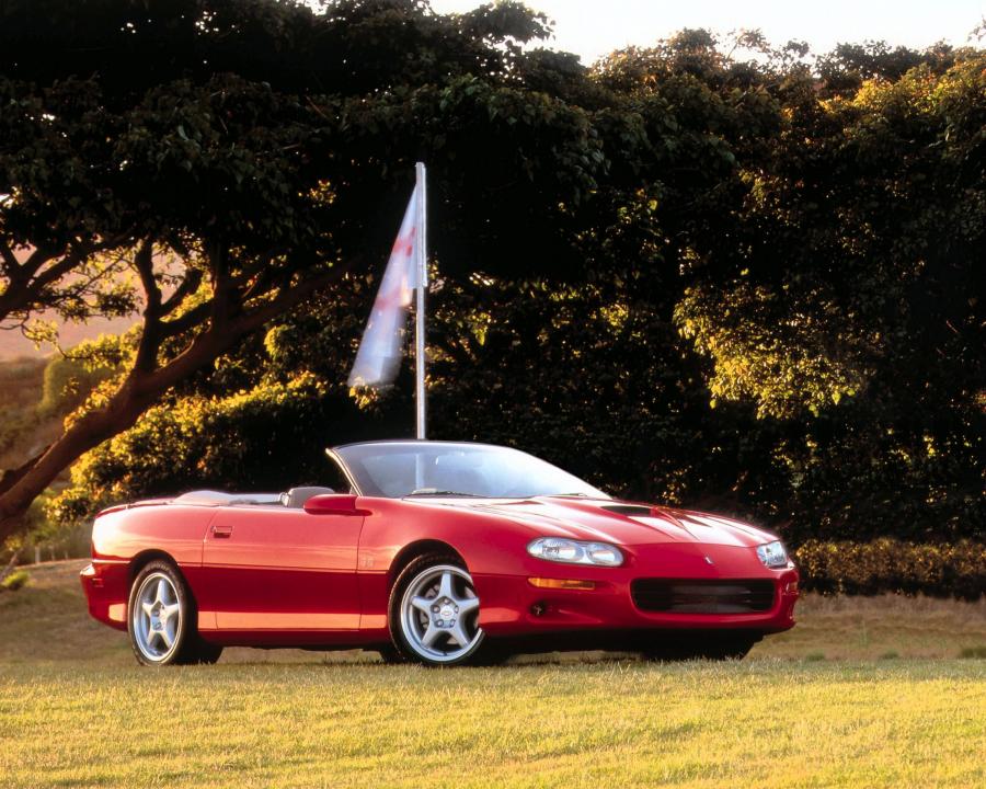  Chevrolet Camaro 1998 года  (фото 34 из 75)